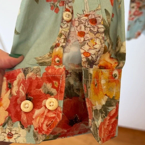 TALLIA Men's Light Blue Floral Button-Down Shirt with Multicolor Blooms - Picture 5 of 5